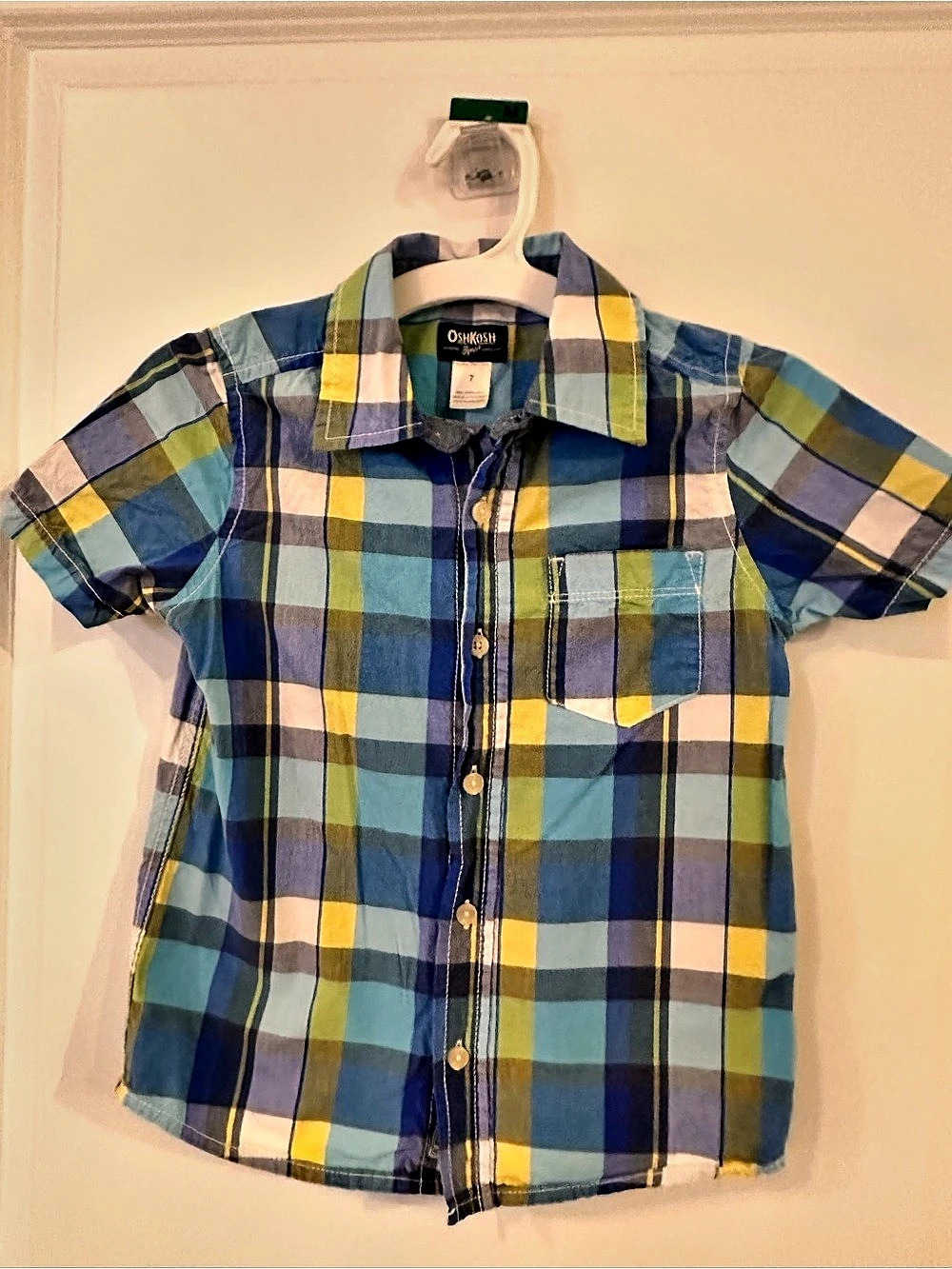 OshKosh B'gosh Boys Plaid Button Down Shirt Size 7